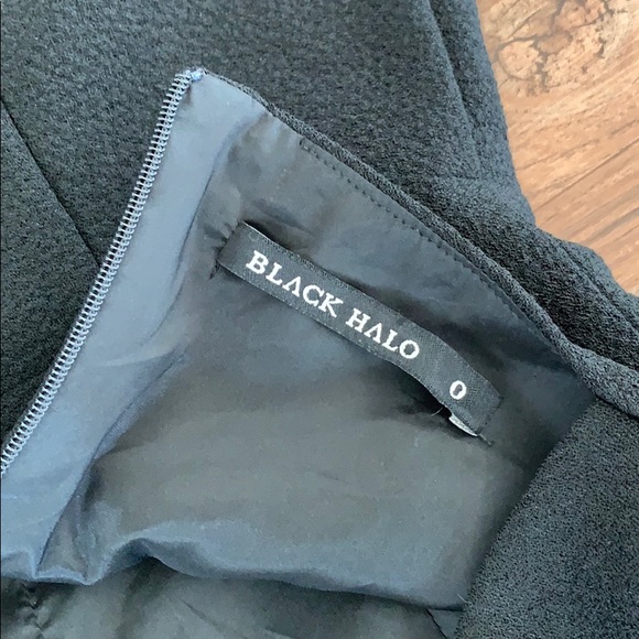 Black Halo Lopez Sheath Dress - Picture 3 of 13